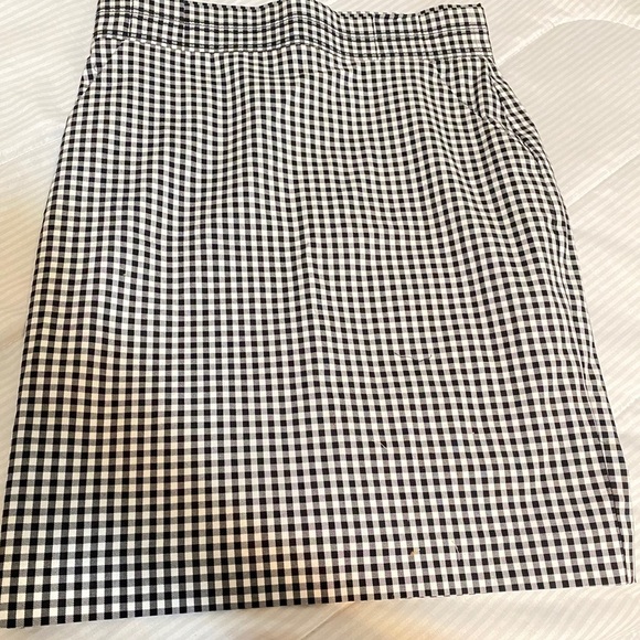 Ann Taylor Pencil Skirt Checkered Plaid 6P - Picture 2 of 10